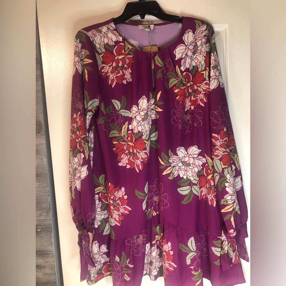 NWT! Fuchsia Ruffle tunic Size Large